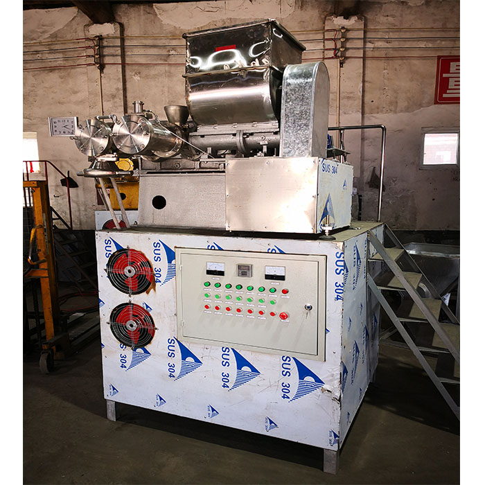 ȫ�Ԅ�(d��ng)�׾��C(j��)